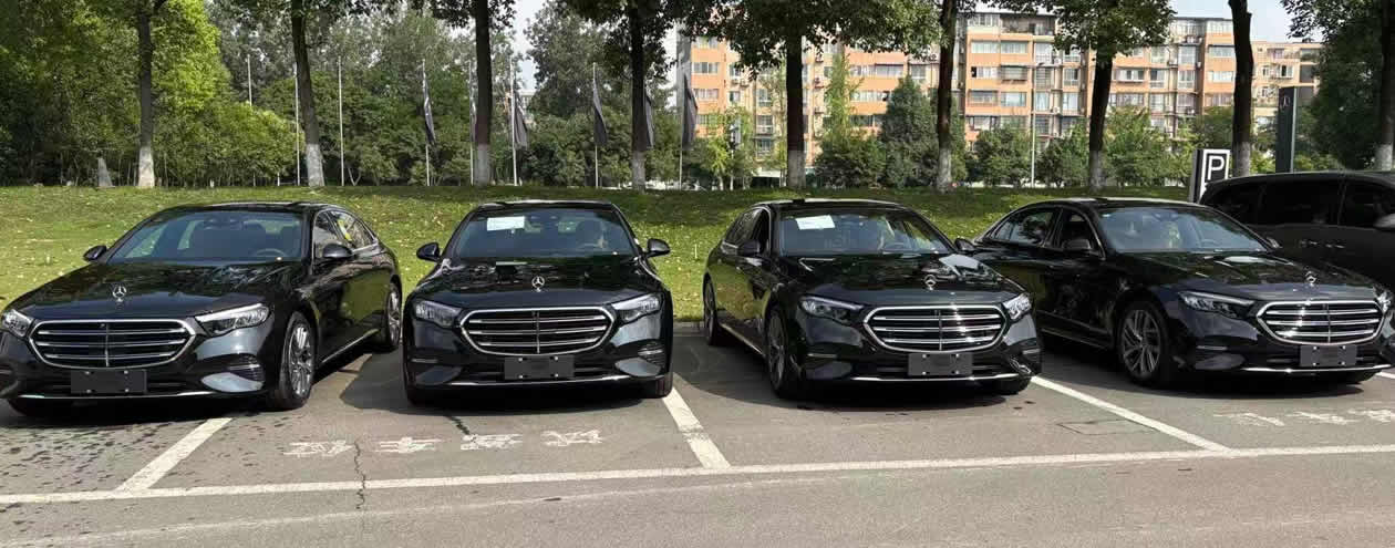 成都租车包车公司，租奔驰轿车，租车自驾，商务包车，正规公司，安全可靠、价格透明